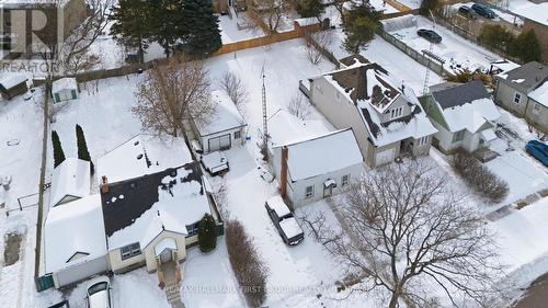 145 TRESANE STREET  Oshawa, ON L1J 1T7