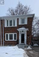 19 THURSFIELD CRESCENT  Toronto, ON M4G 2N4