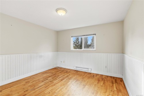 9-10145 Third St, Sidney, BC 