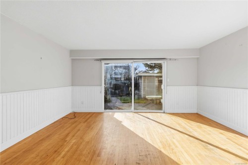 9-10145 Third St, Sidney, BC 