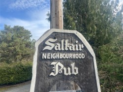 10519 Knight Rd  Saltair, BC V9G 2A9