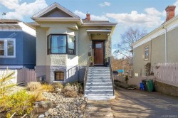 1709 Fernwood Rd  Victoria, BC V8T 2Y3