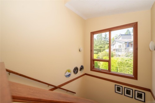 9-133 Corbett Rd, Salt Spring, BC 