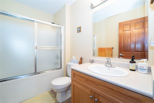 9-133 Corbett Rd, Salt Spring, BC 