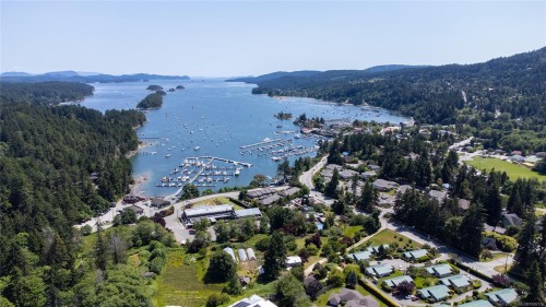 9-133 Corbett Rd, Salt Spring, BC 