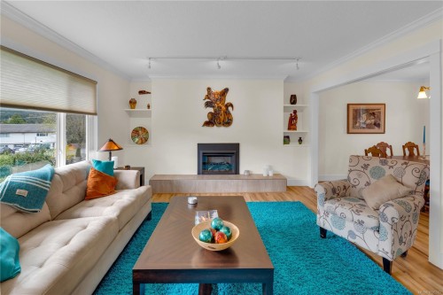 1185 Stuart Pl, Ladysmith, BC 