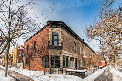 1551 Rue Gilford  Montréal (Le Plateau-Mont-Royal), QC H2J 1S3