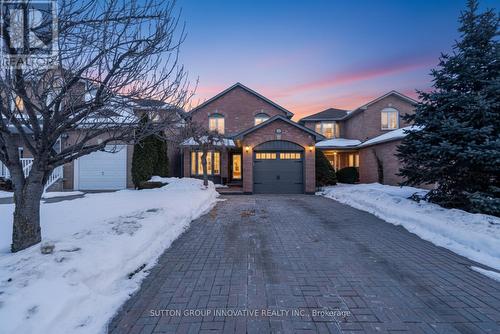 27 Beaverton Drive, Hamilton, ON - Outdoor With Facade
