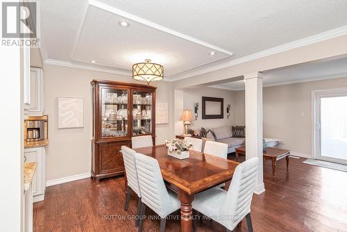27 Beaverton Drive, Hamilton, ON - Indoor Photo Showing Dining Room