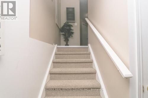 15 Gees Way, Cambridge, ON - Indoor Photo Showing Other Room