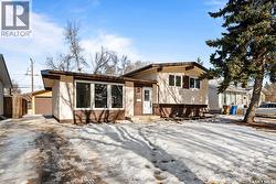 2832 Grant ROAD  Regina, SK S4S 5G2