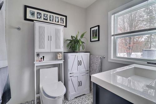 Salle de bains - 2173 Route 303, Thorne, QC - Indoor Photo Showing Bathroom