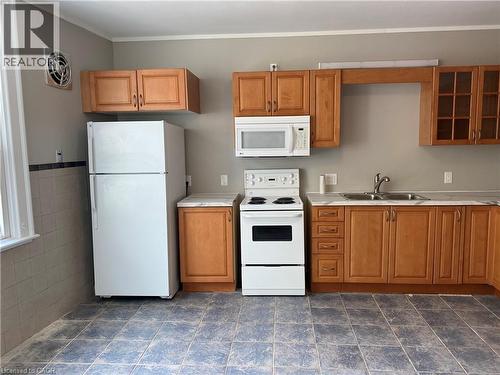 249-253 Church Street, St. Catharines, ON - Indoor Photo Showing Kitchen With Double Sink