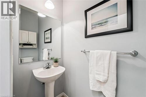 171 Endeavour Drive, Cambridge, ON - Indoor Photo Showing Bathroom