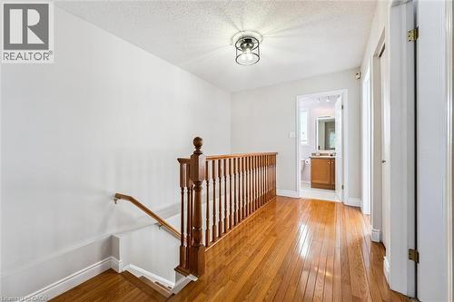 171 Endeavour Drive, Cambridge, ON - Indoor Photo Showing Other Room