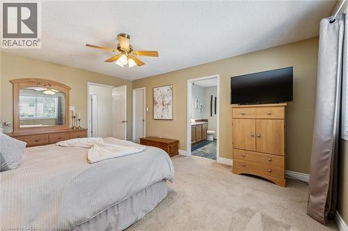 171 Endeavour Drive, Cambridge, ON - Indoor Photo Showing Bedroom