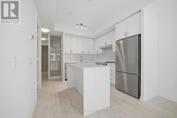 303 - 27 KORDA GATE  Vaughan, ON L4K 0P6