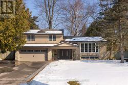 165 WALBY DRIVE  Oakville (Sw Southwest), ON L6L 4C9