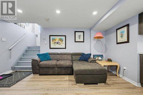 87 King George Street, Ottawa, ON - Indoor Photo Showing Living Room