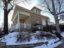 LOWER - 250 SYMINGTON AVENUE Toronto, ON M6P 3W6