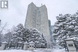 2201 - 3650 KANEFF CRESCENT  Mississauga, ON L5A 4A1