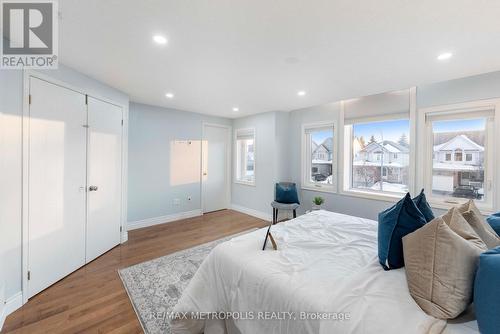 135 Veronica Drive, Kitchener, ON - Indoor Photo Showing Bedroom