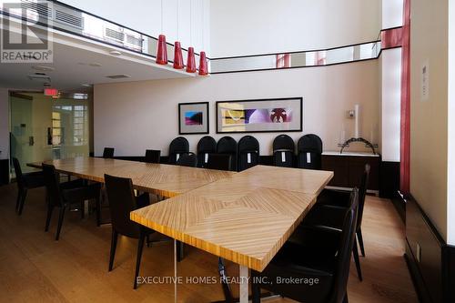 Ph101 - 225 Sherway Gardens Road, Toronto, ON - Indoor Photo Showing Dining Room