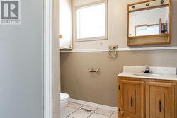 Bathroom with ensuite - 