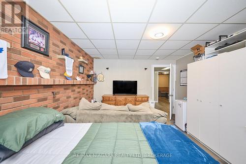 50 Chetwood Street, St. Catharines (Western Hill), ON - Indoor