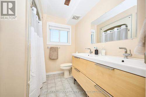 50 Chetwood Street, St. Catharines (Western Hill), ON - Indoor Photo Showing Bathroom
