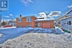 50 CHETWOOD STREET St. Catharines (Western Hill), ON L2S 2A2