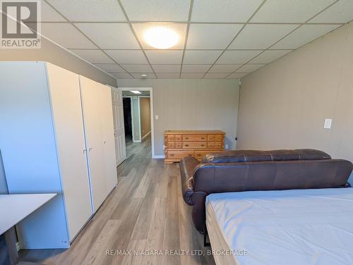 50 Chetwood Street, St. Catharines (Western Hill), ON - Indoor Photo Showing Bedroom