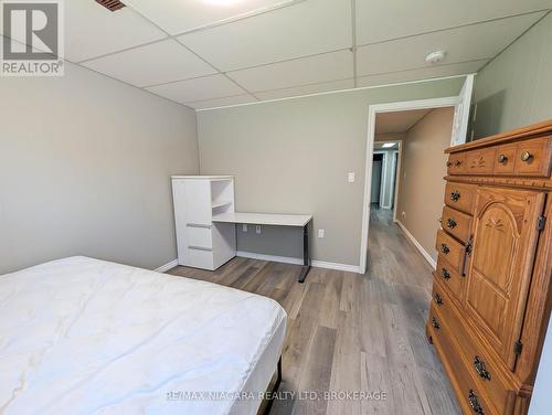 50 Chetwood Street, St. Catharines (Western Hill), ON - Indoor Photo Showing Bedroom