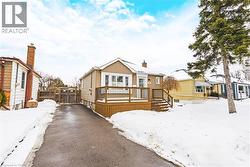 165 EAST 38TH Street  Hamilton, ON L8V 4E8