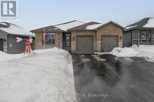 16 MATHEOS CRESCENT  Quinte West (Murray Ward), ON K8V 0L2