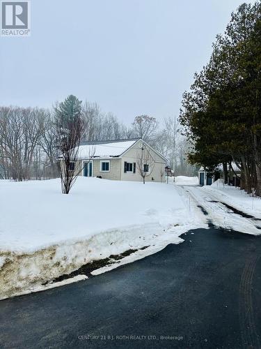 8109 93 Highway, Tiny, ON - Outdoor