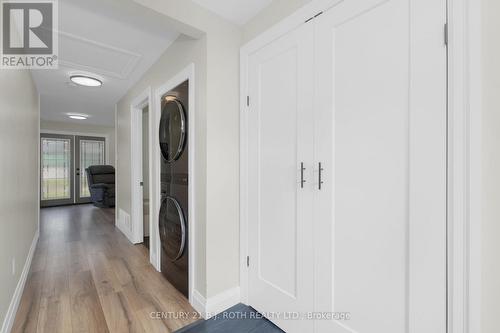 8109 93 Highway, Tiny, ON - Indoor Photo Showing Laundry Room