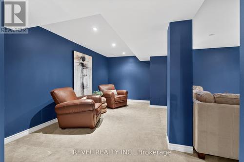 2286 Seton Crescent, Burlington, ON - Indoor Photo Showing Other Room