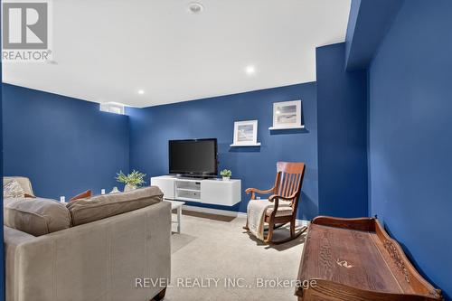 2286 Seton Crescent, Burlington, ON - Indoor