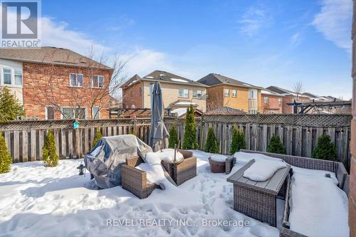 2286 Seton Crescent, Burlington, ON - Outdoor