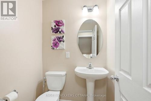 222 Longfields Drive, Ottawa, ON - Indoor Photo Showing Bathroom