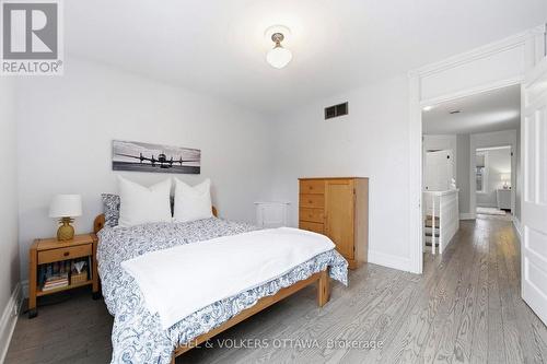 83 Eccles Street, Ottawa, ON - Indoor Photo Showing Bedroom
