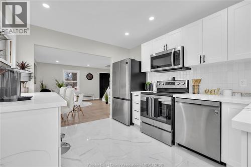 2351 Elsmere, Windsor, ON - Indoor Photo Showing Kitchen
