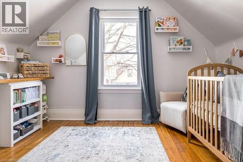 100 Graham Avenue S, Hamilton, ON - Indoor Photo Showing Bedroom
