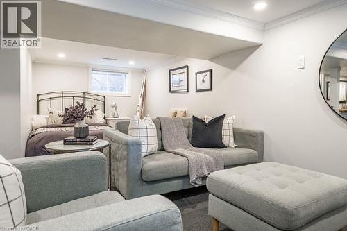 100 Graham Avenue S, Hamilton, ON - Indoor