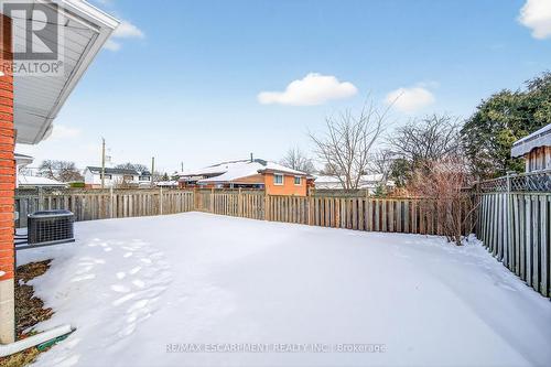 5 Mountbatten Drive, Hamilton, ON - Outdoor