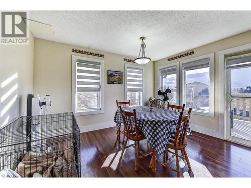9810 Venables Drive, Coldstream, BC - Indoor Photo Showing Dining Room