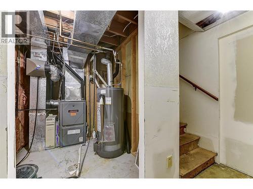 9810 Venables Drive, Coldstream, BC - Indoor Photo Showing Basement