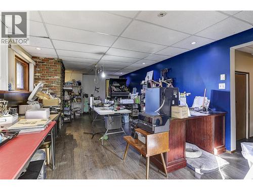 9810 Venables Drive, Coldstream, BC - Indoor