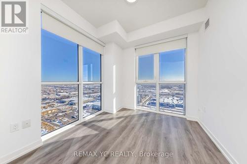 3910 - 28 Interchange Way, Vaughan, ON - Indoor Photo Showing Other Room
